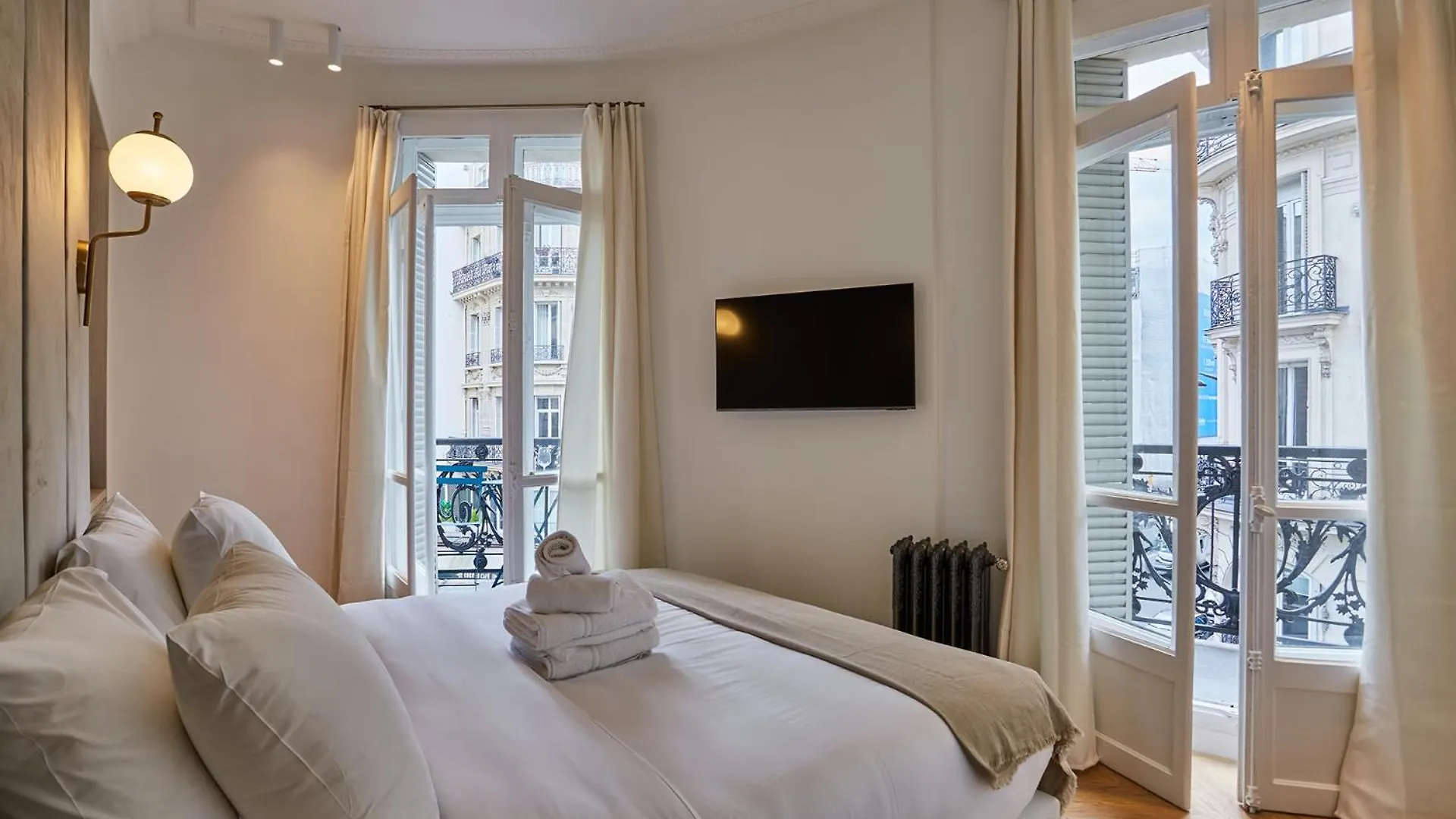 Opera Vendome By Prestige Apartment *