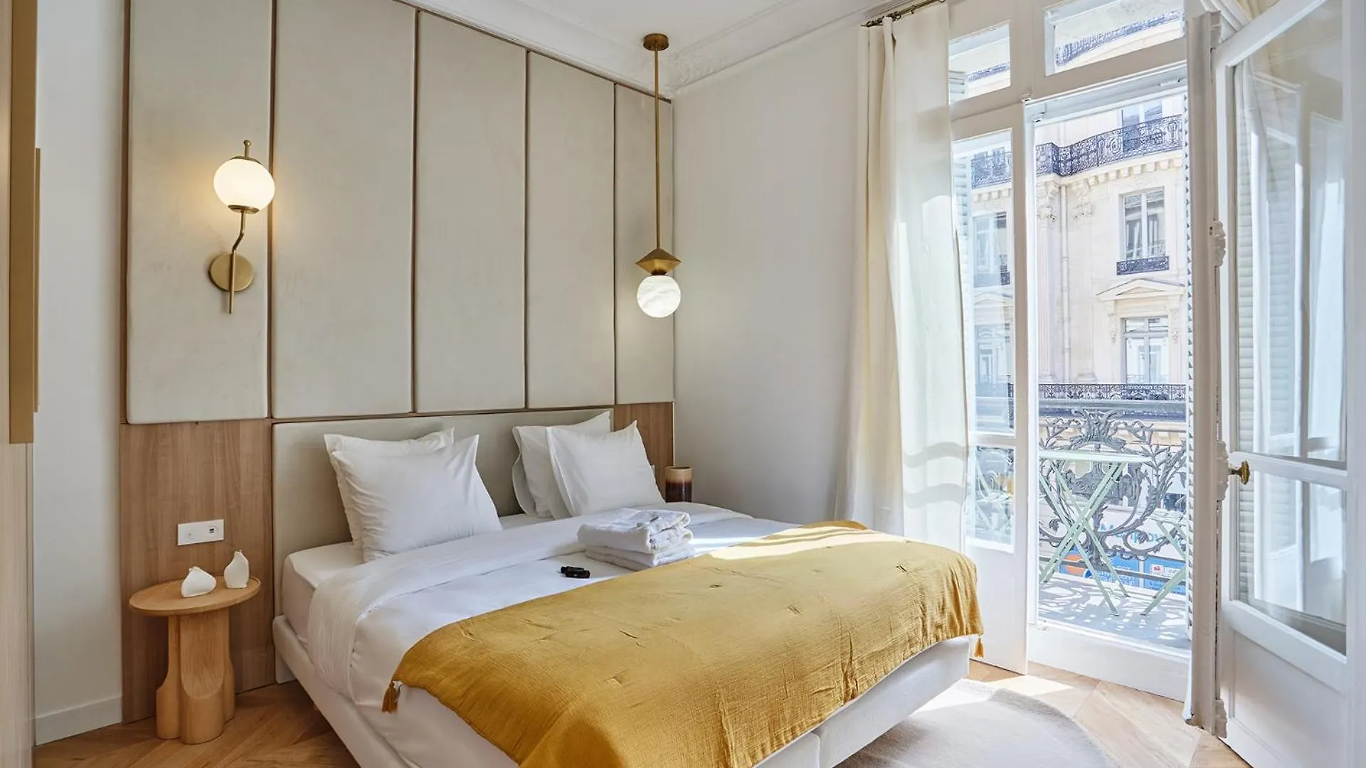 Opera Vendome By Prestige Apartment